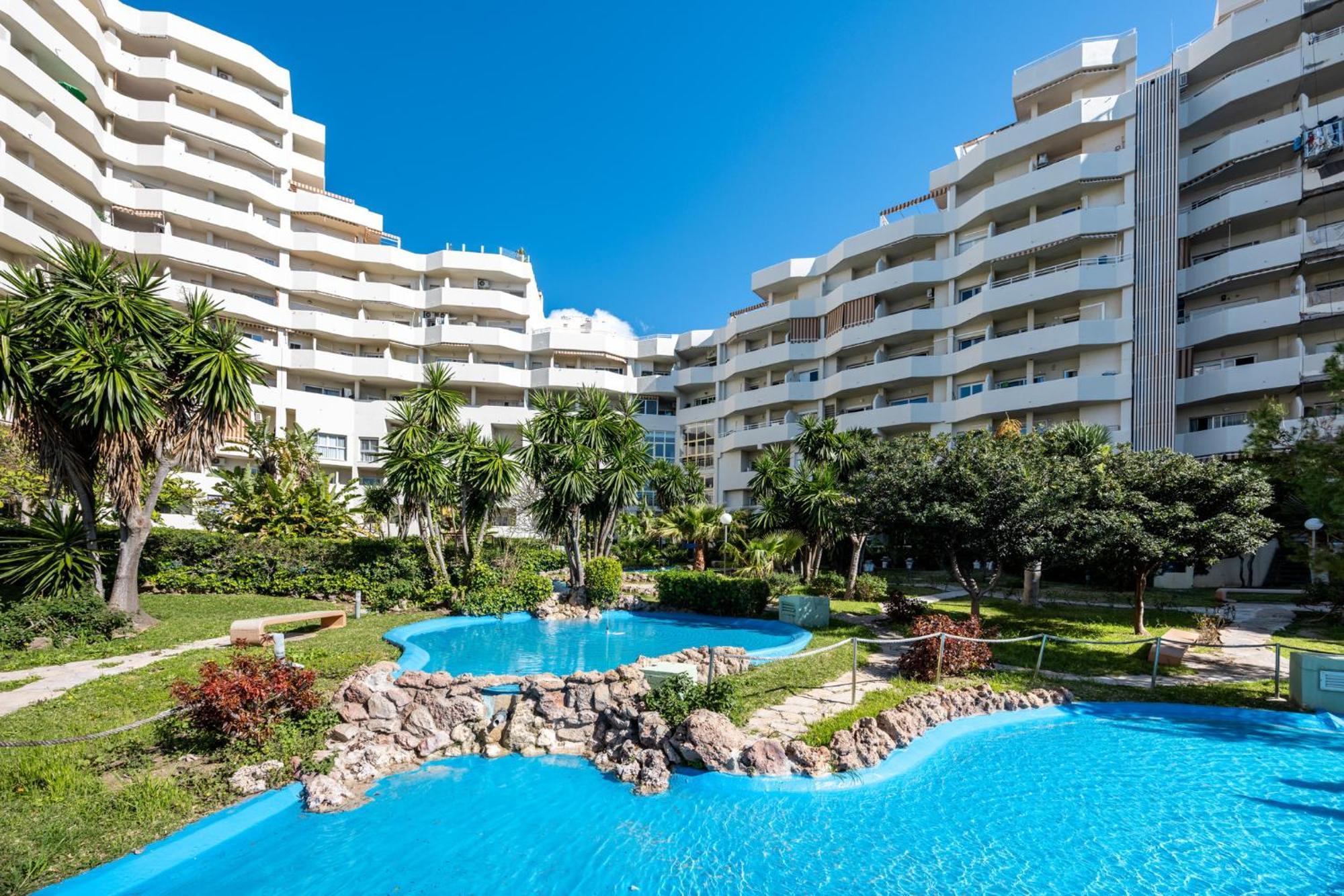 Benalbeach Premium Apartments By Alfresco Stays Benalmadena Luaran gambar