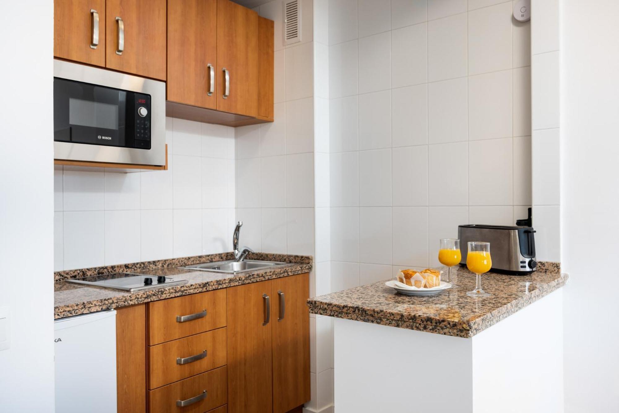 Benalbeach Premium Apartments By Alfresco Stays Benalmadena Luaran gambar